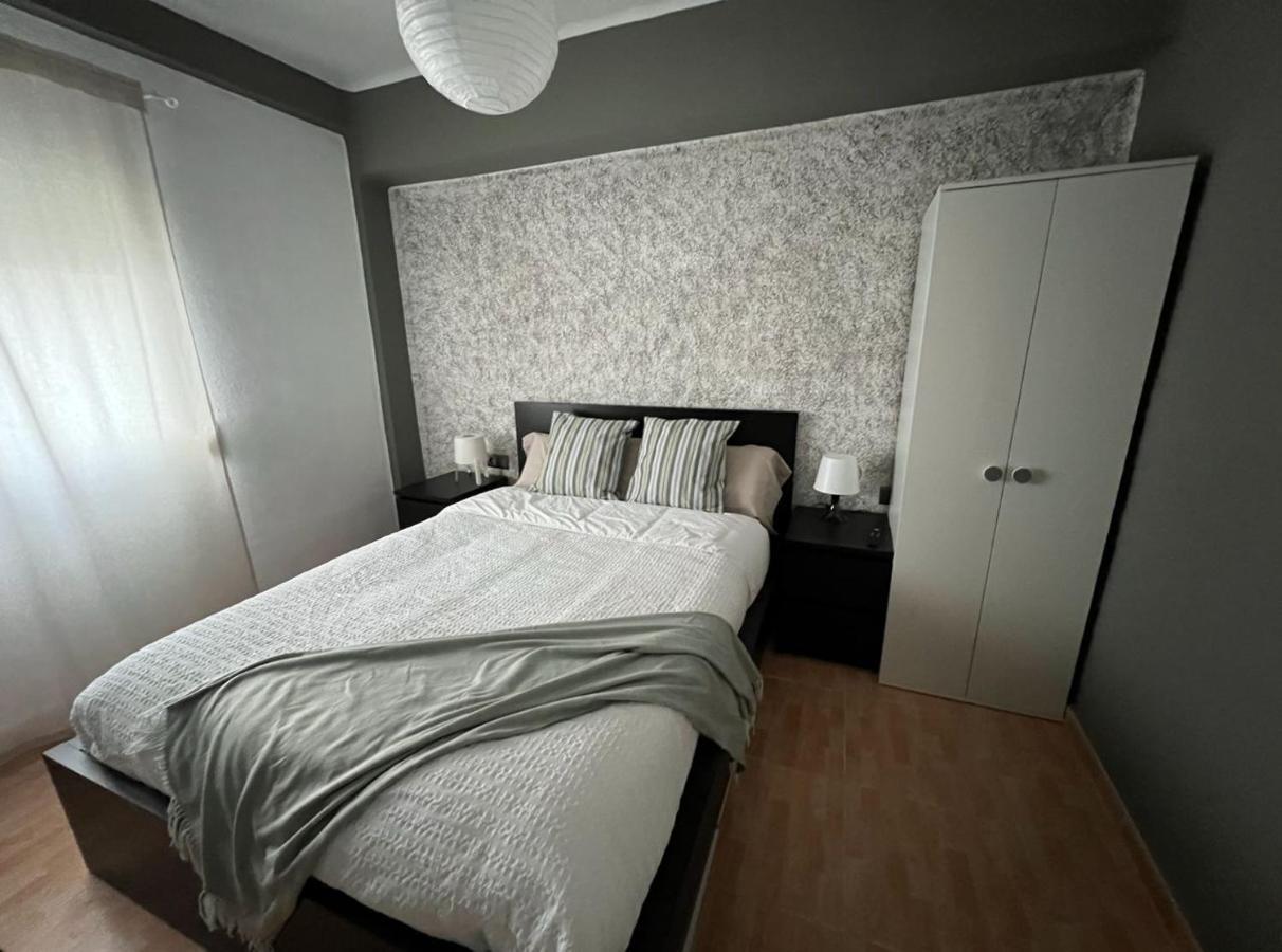 Holidays2Malaga 2 Bedroom Armengual De La Mota Close Shopping Center Экстерьер фото